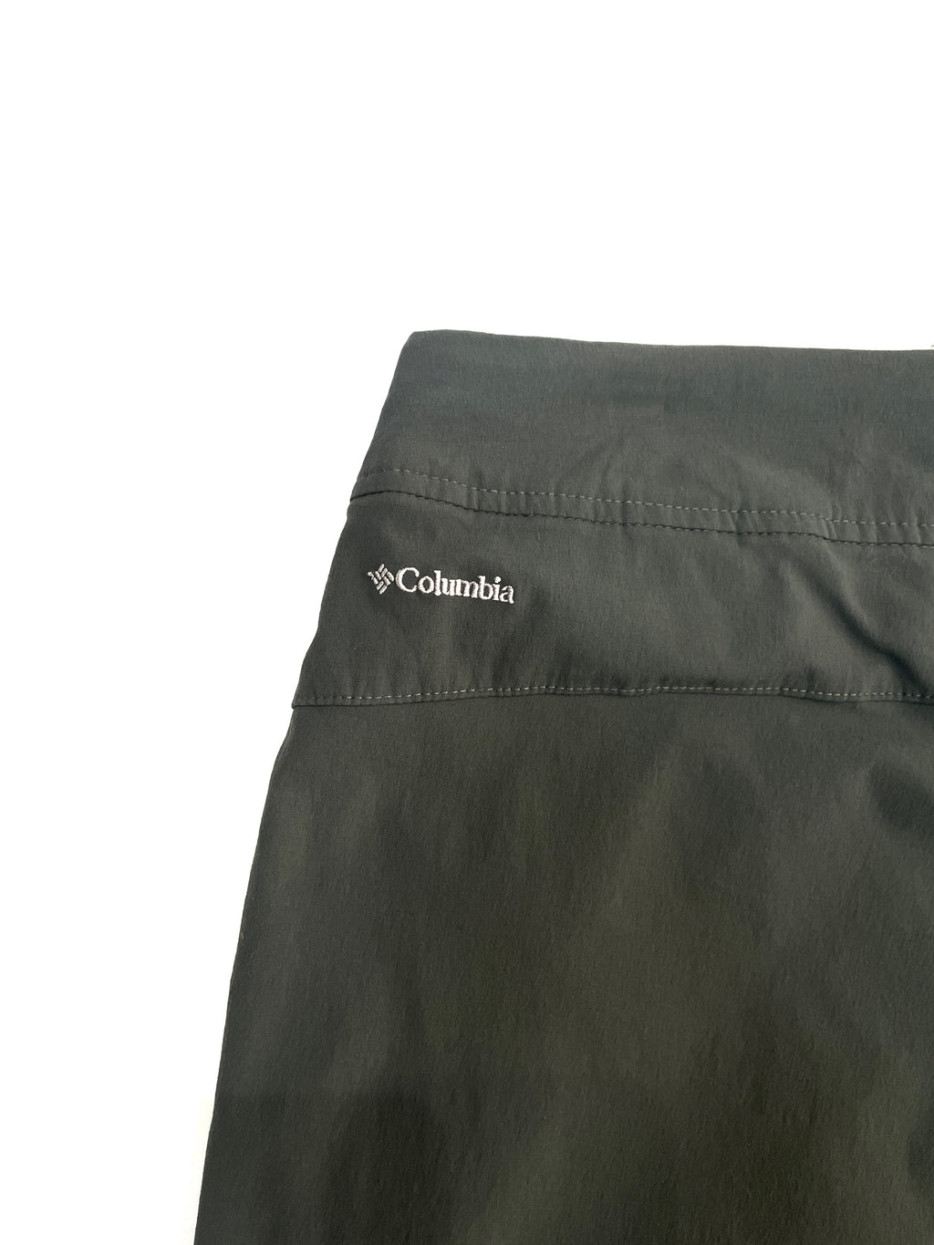 Pantalón Capri Columbia Verde Oliva