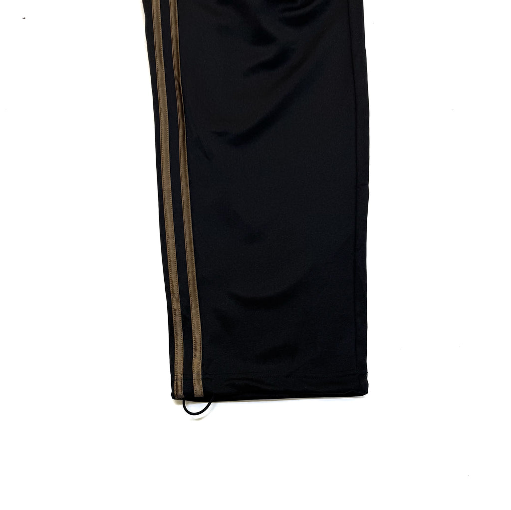 Sudadera Adidas Negra Franjas Doradas