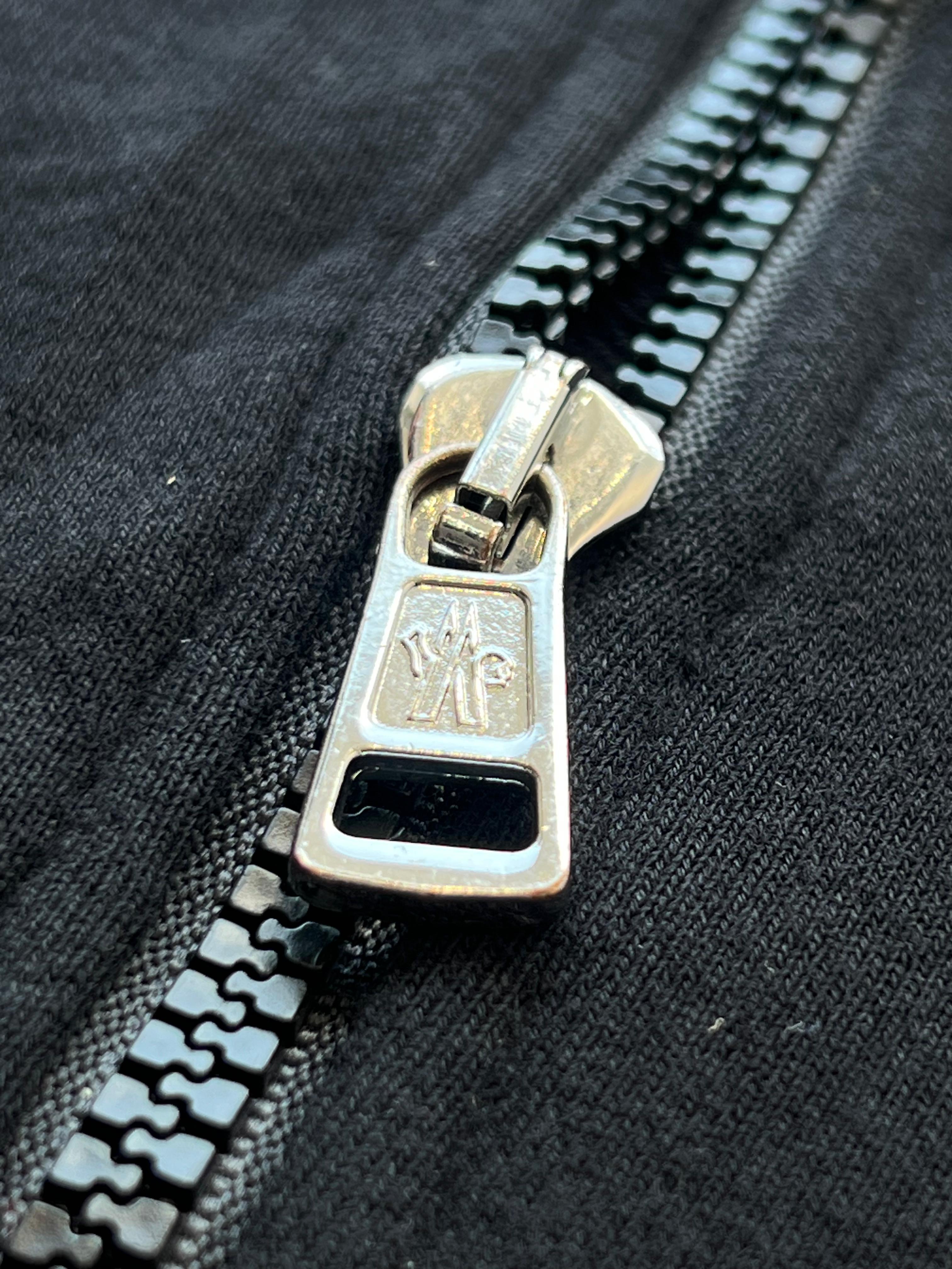 Chaqueta Moncler  negra