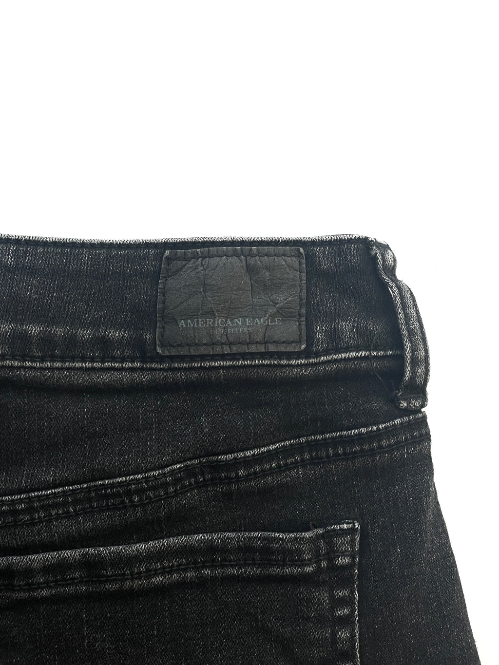 Short Jean American Eagle Super Stretch Negro con Encaje