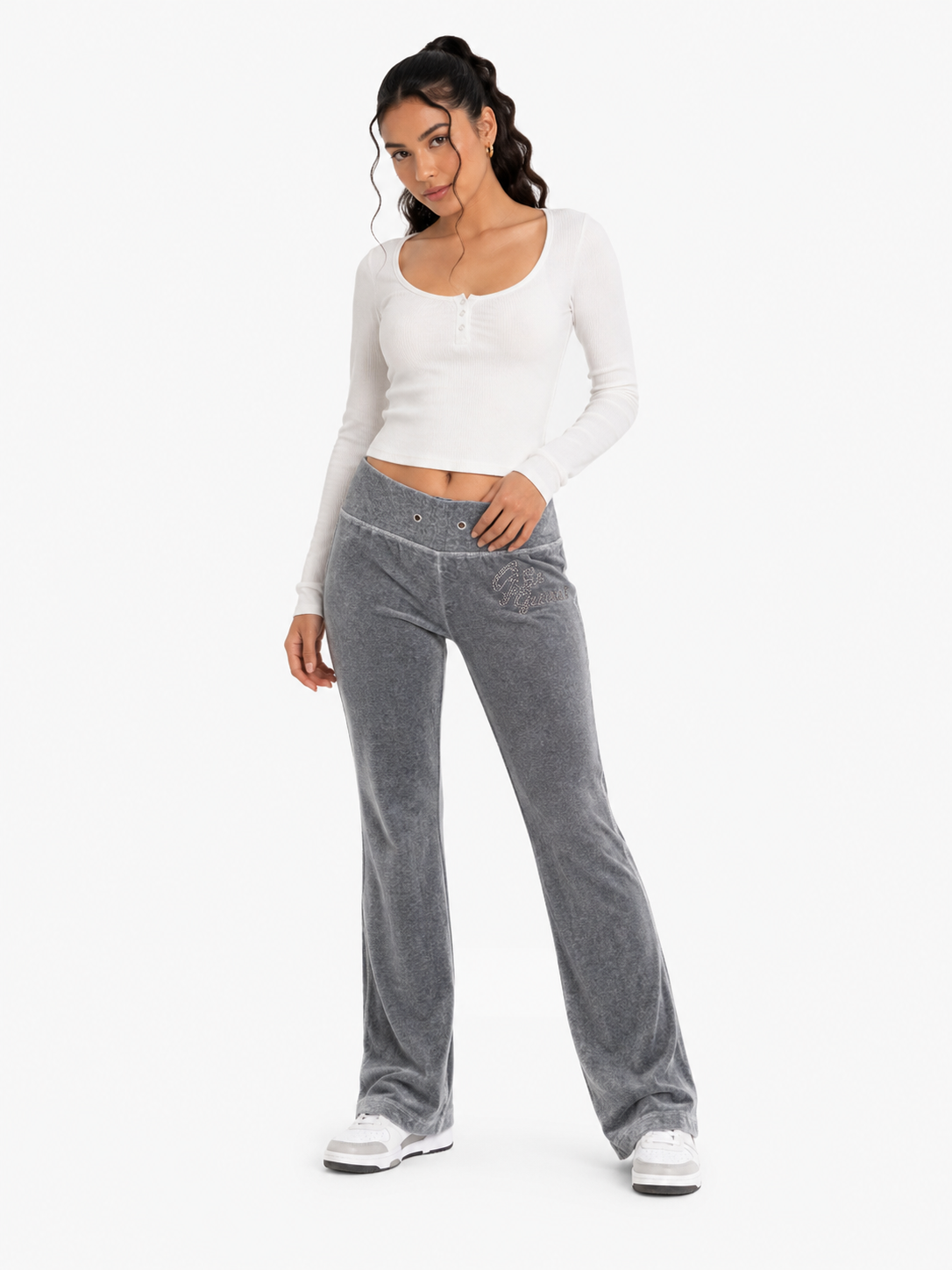 Pantalón Terciopelo Guess