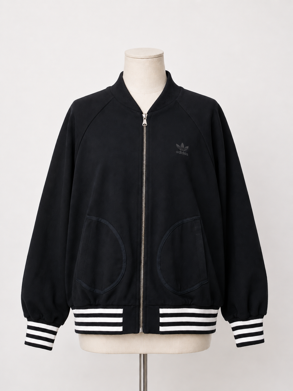 Chaqueta Adidas Originals  Velo Negra