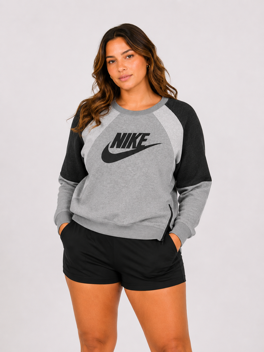 Buso Nike Sportswear  gris jaspeado