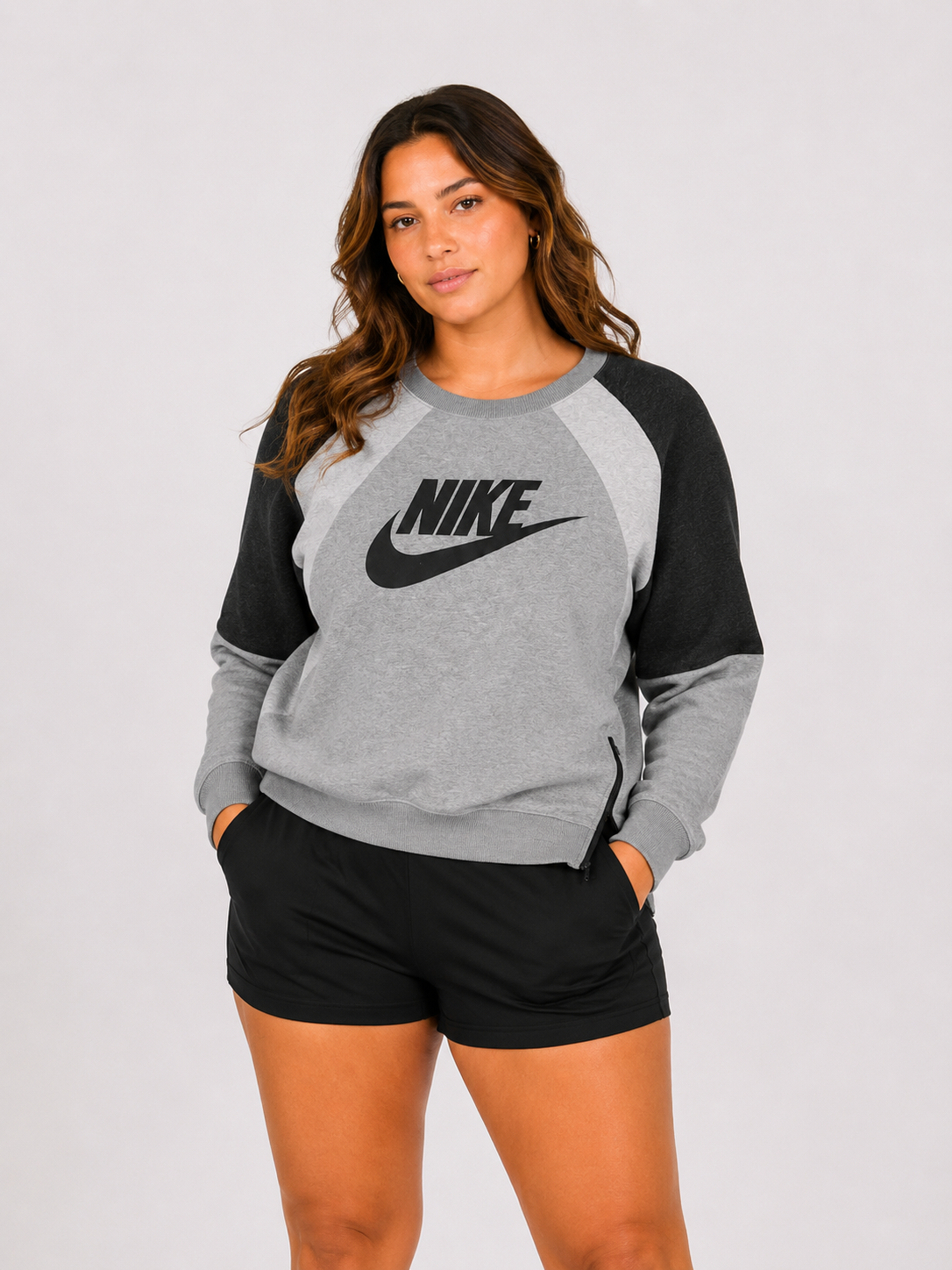 Buso Nike Sportswear  gris jaspeado