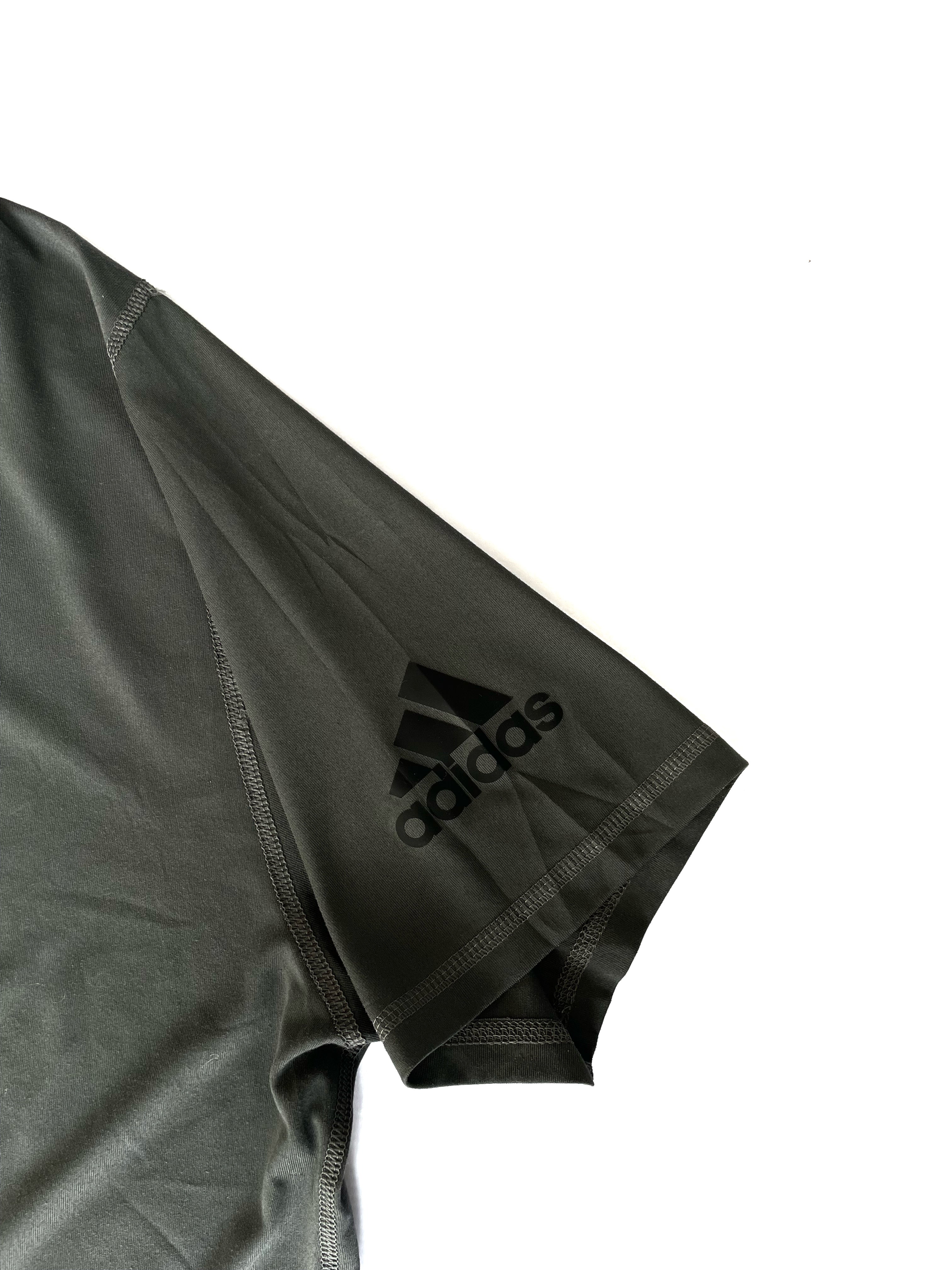 Camiseta Adidas deportiva