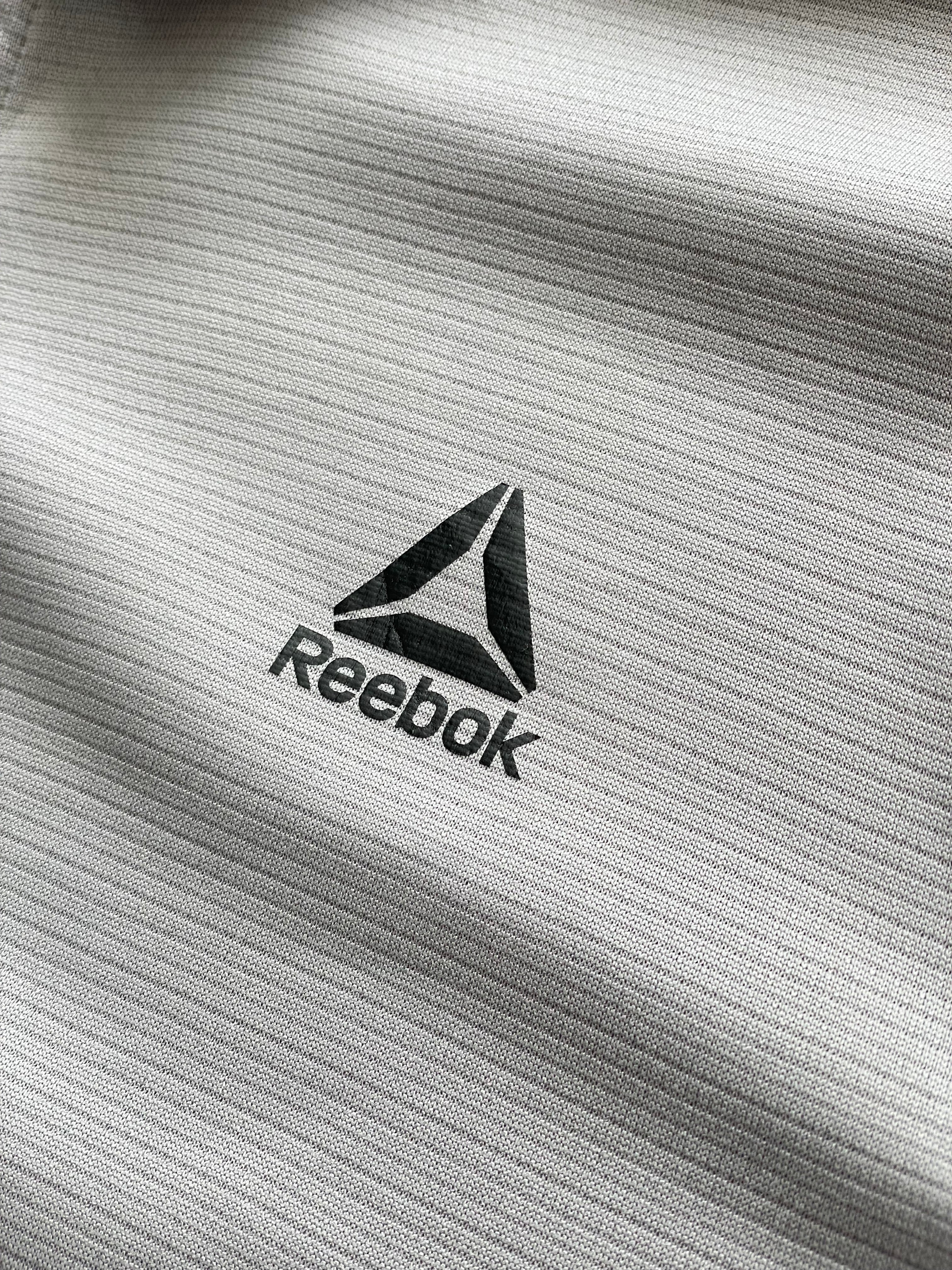 Polo Reebok gris deportivo