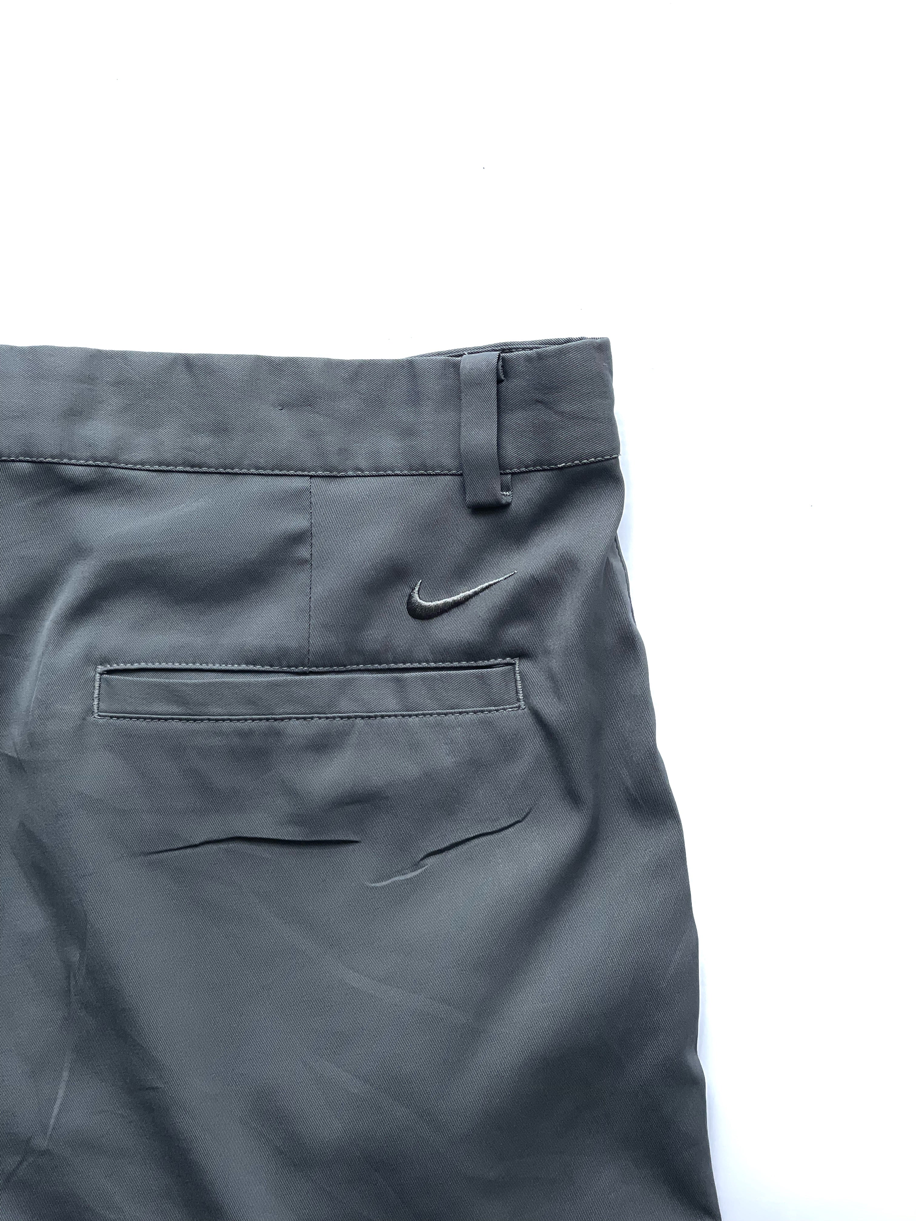 Bermuda Nike Golf Tour Performance Gris