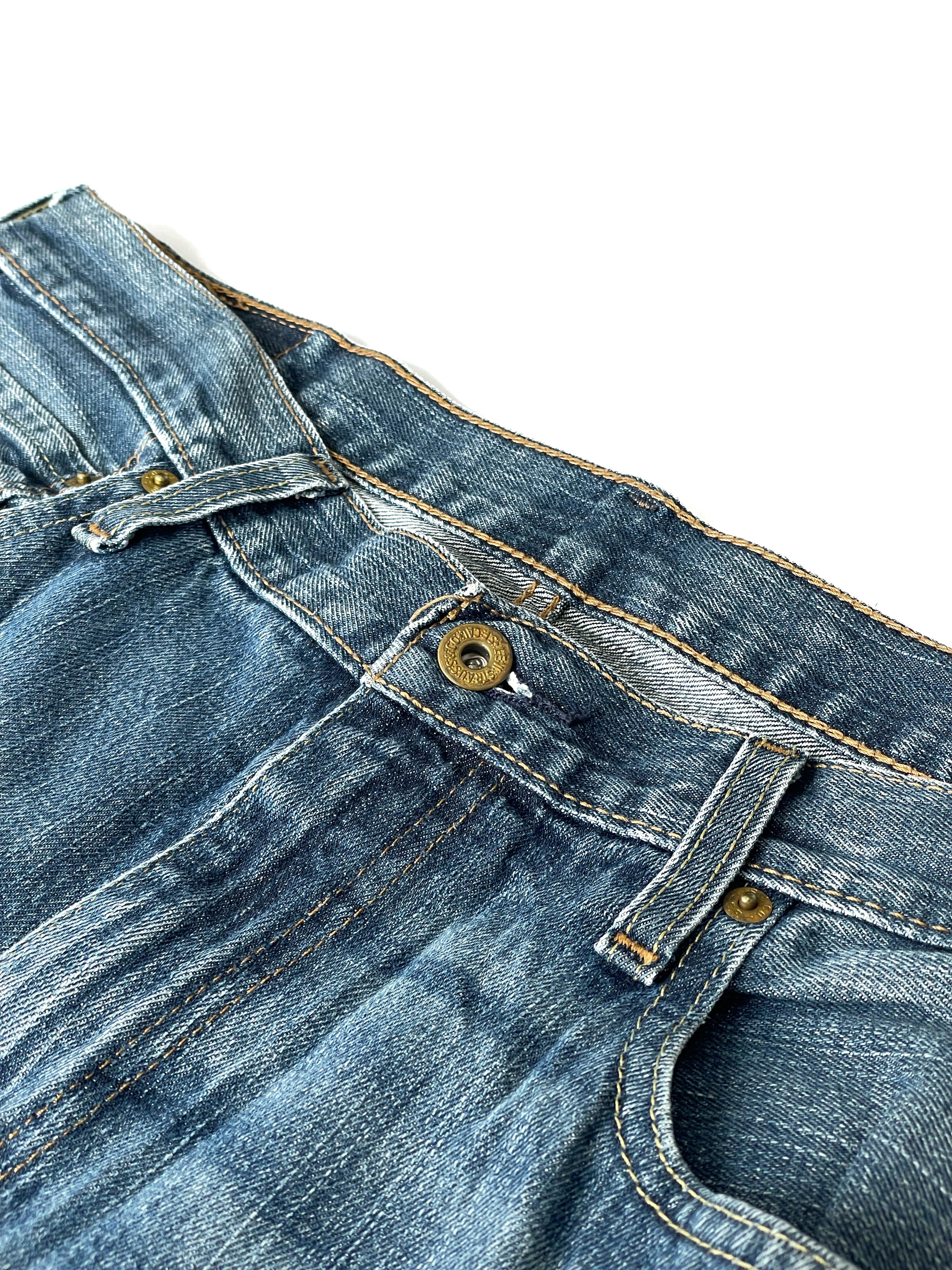 Jean Levi's 569 Loose Straight