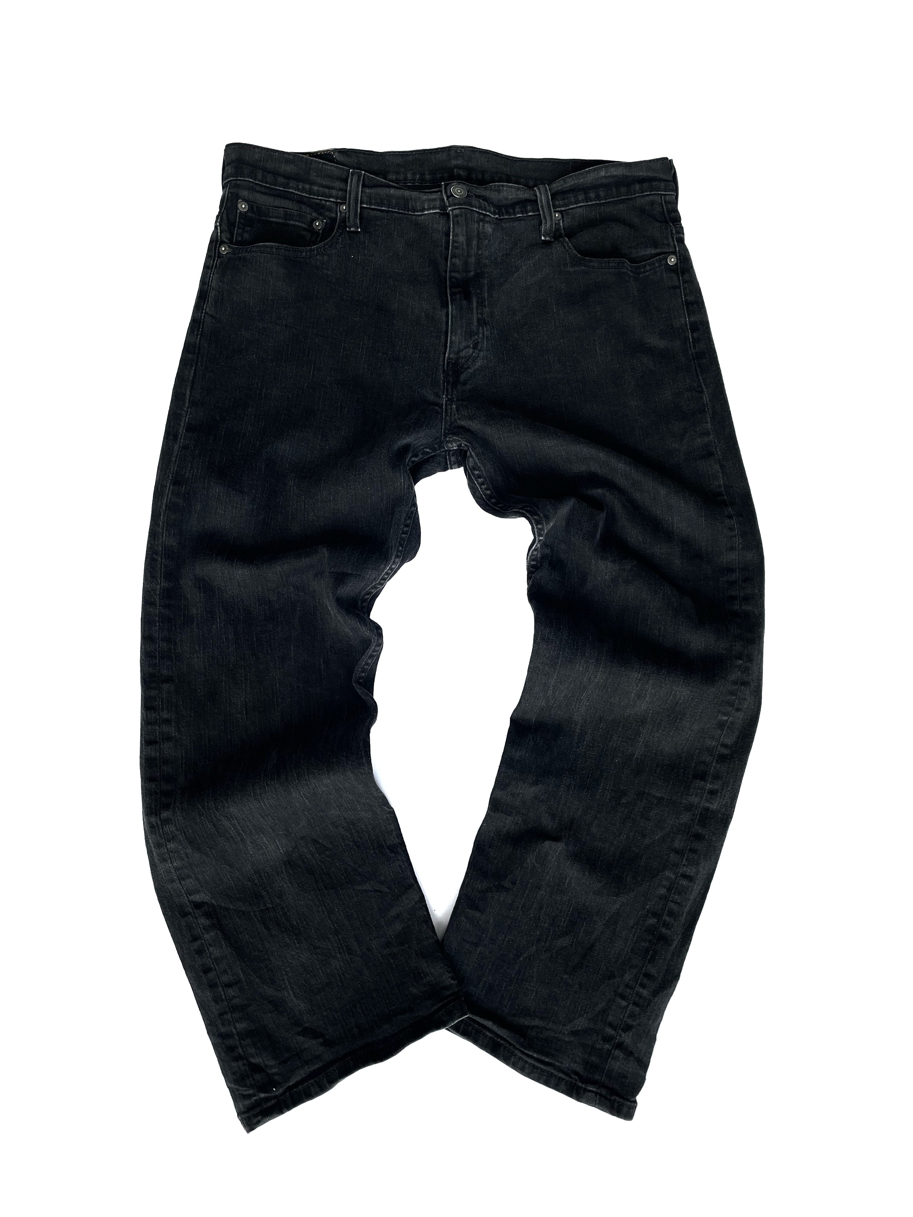 Jean Levi's 569 negro