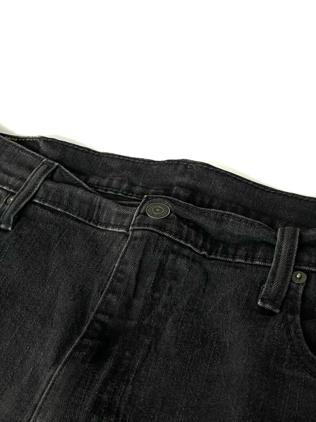 Jean Levi's 569 negro