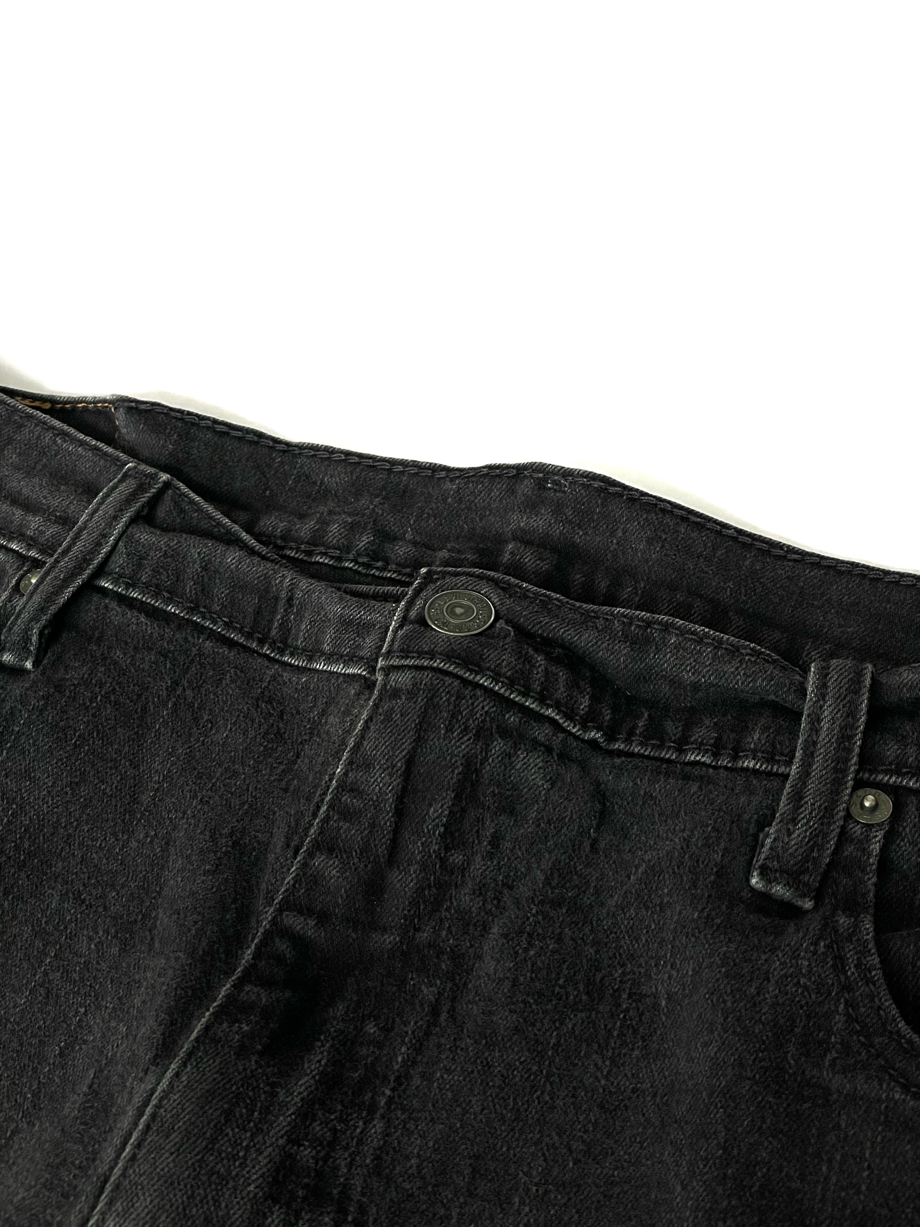 Jean Levi's 569 negro