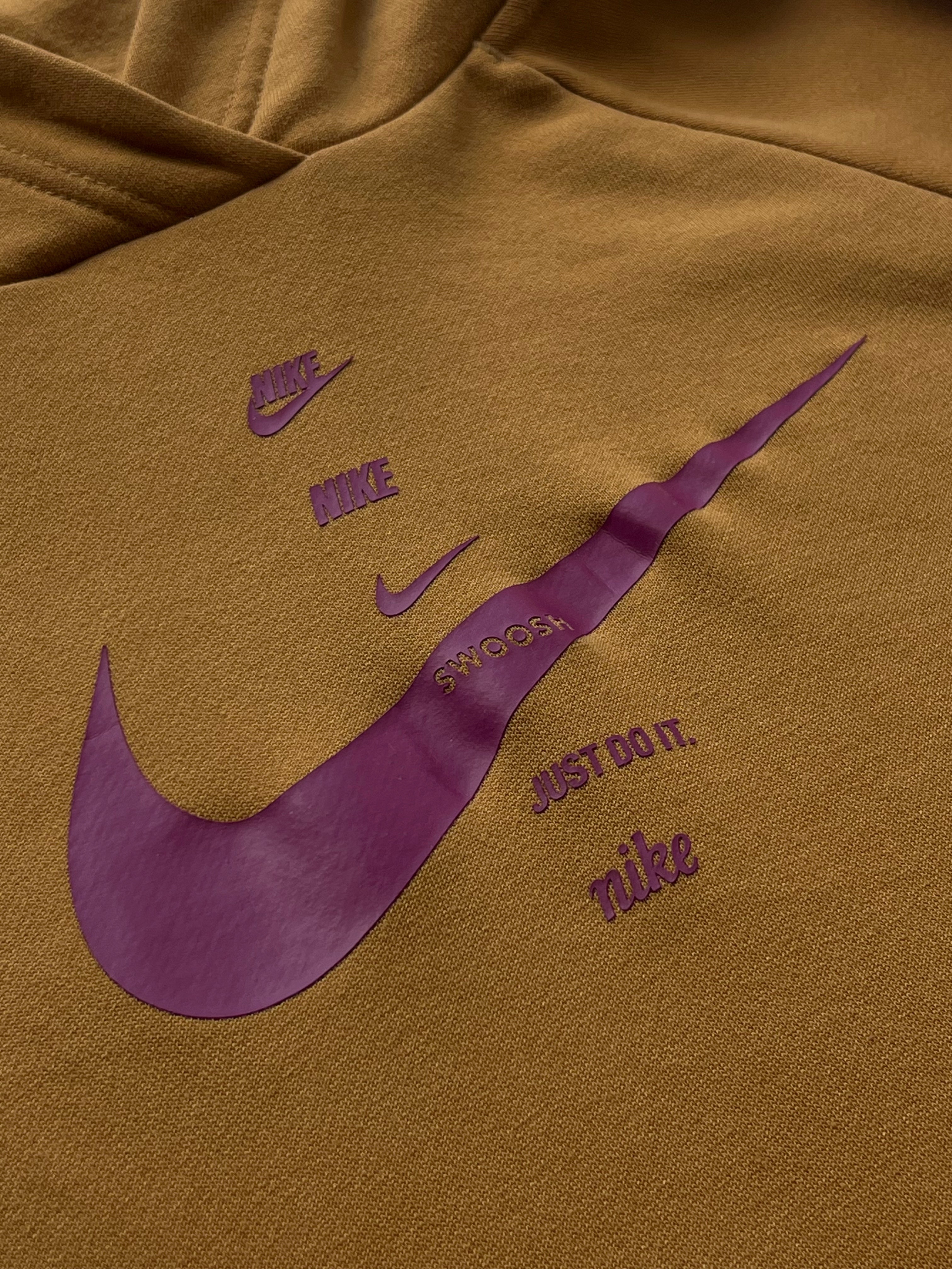 Buso Nike Mostaza Swoosh