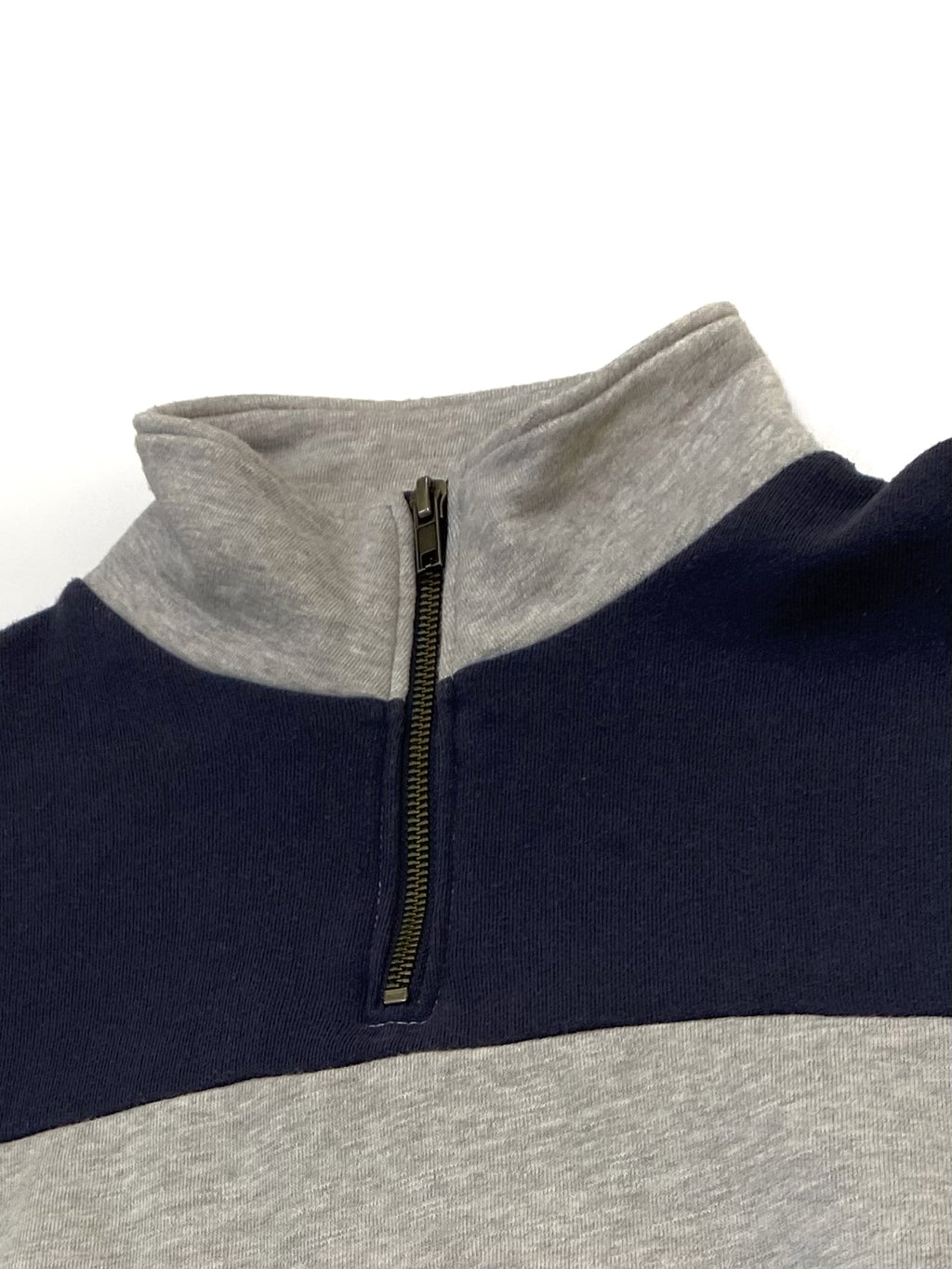 Buso American Eagle  Gris y Navy