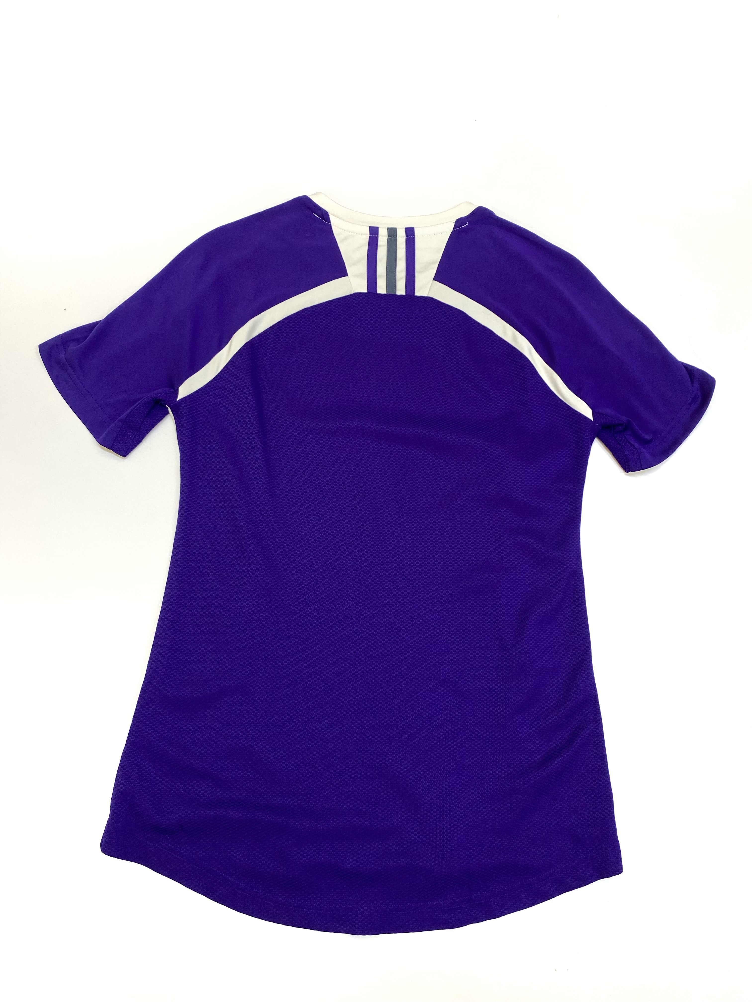 Camiseta Adidas Climalite Deportiva Morada / Blanca