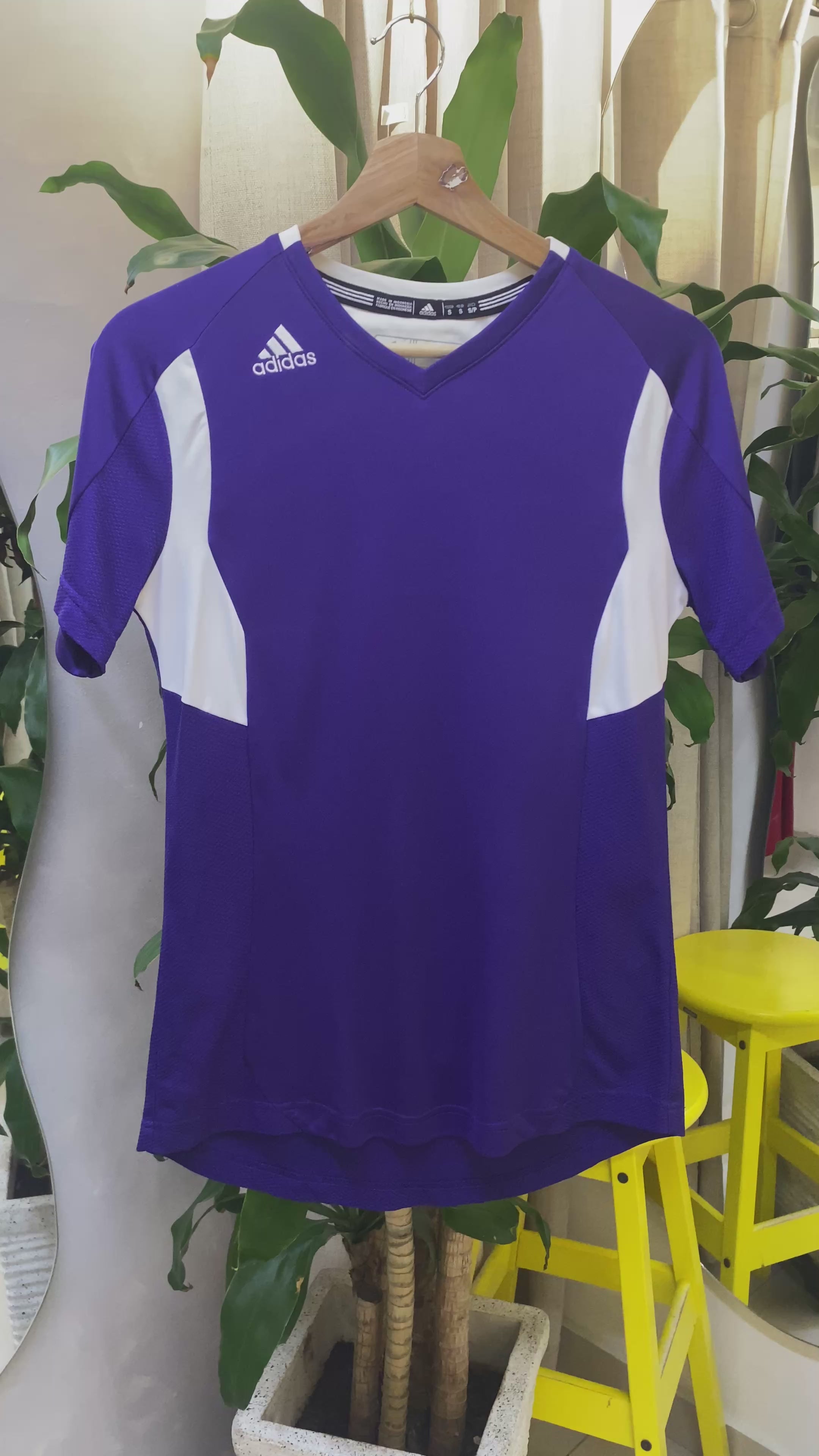 Camiseta Adidas Climalite Deportiva Morada / Blanca