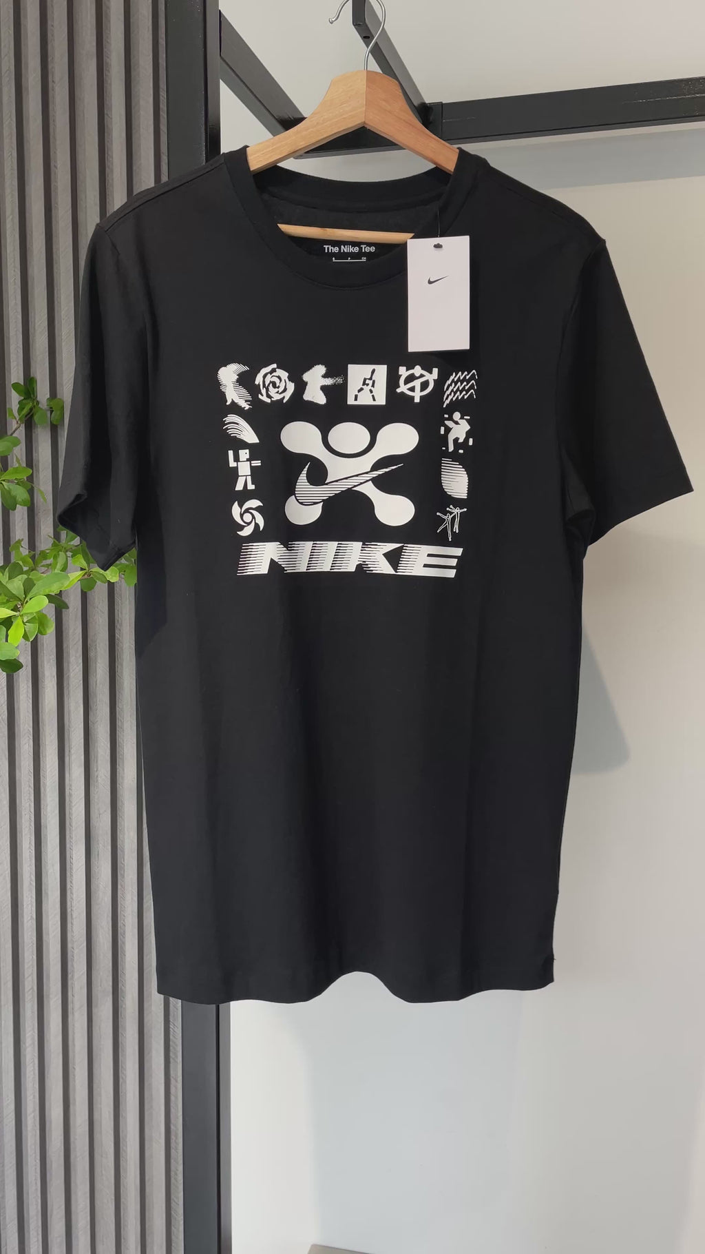 Camiseta Nike Tee Iconos