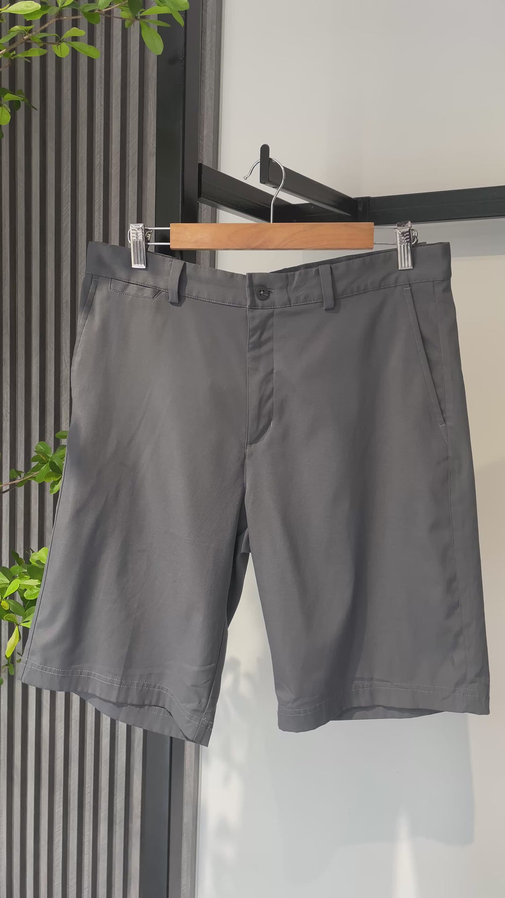 Bermuda Nike Golf Tour Performance Gris