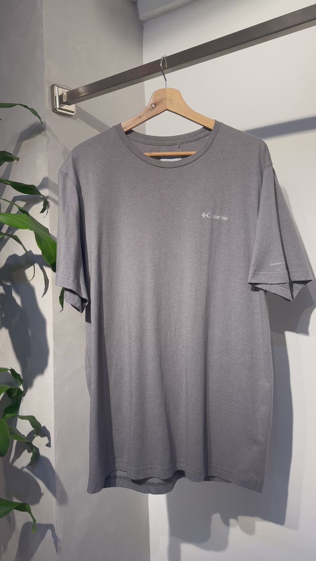 Camiseta Columbia Omni-Wick