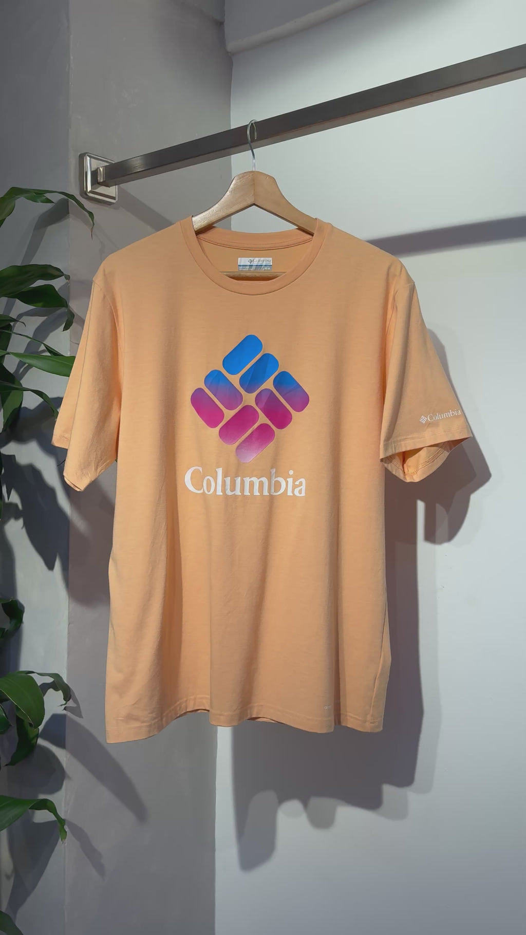 Camiseta Columbia naranja